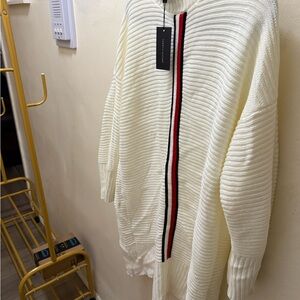 Elegant White Sweater  Dress with Stripe Detail